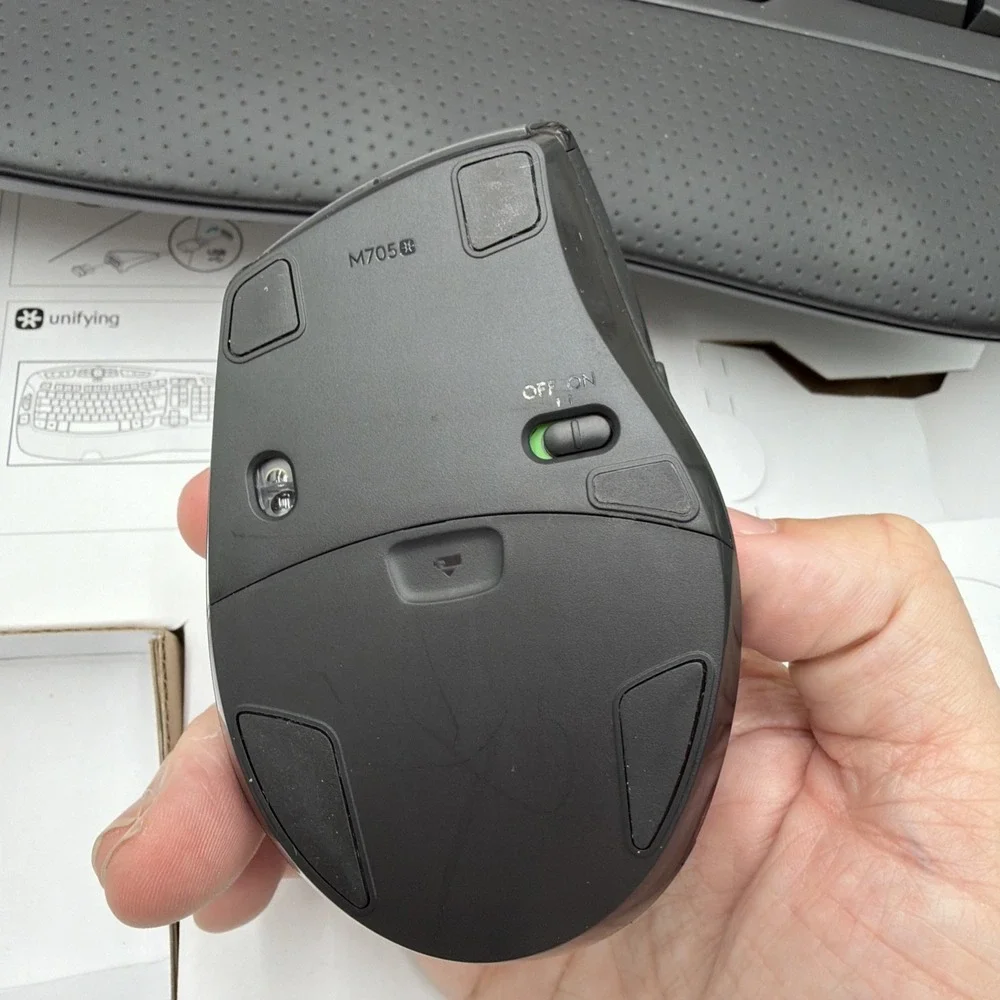 Logitech MK550 Comfort Wave Wireless Keyboard and Mouse Combo Tested
